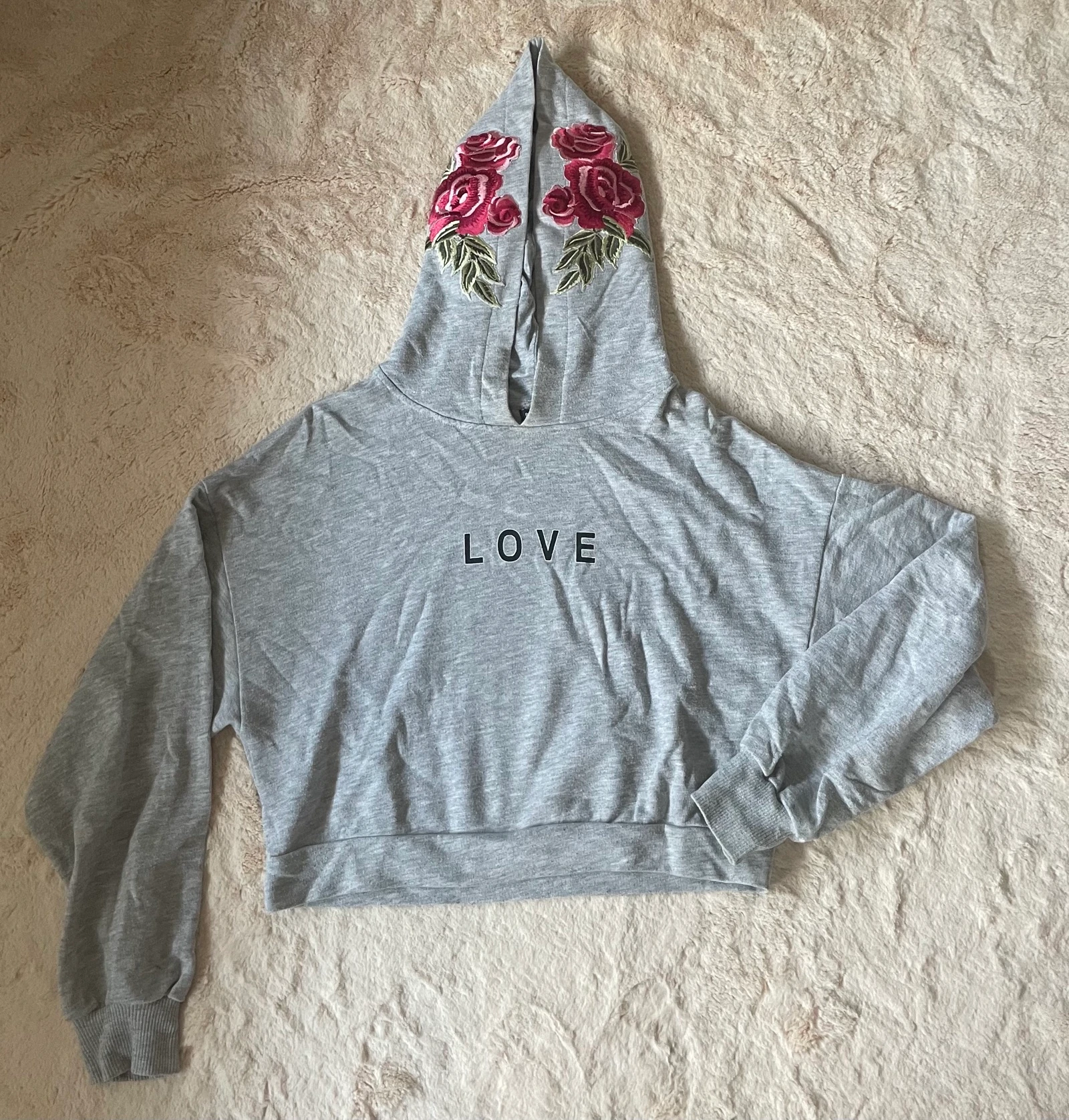 Sudadera crop con capucha – Talla S